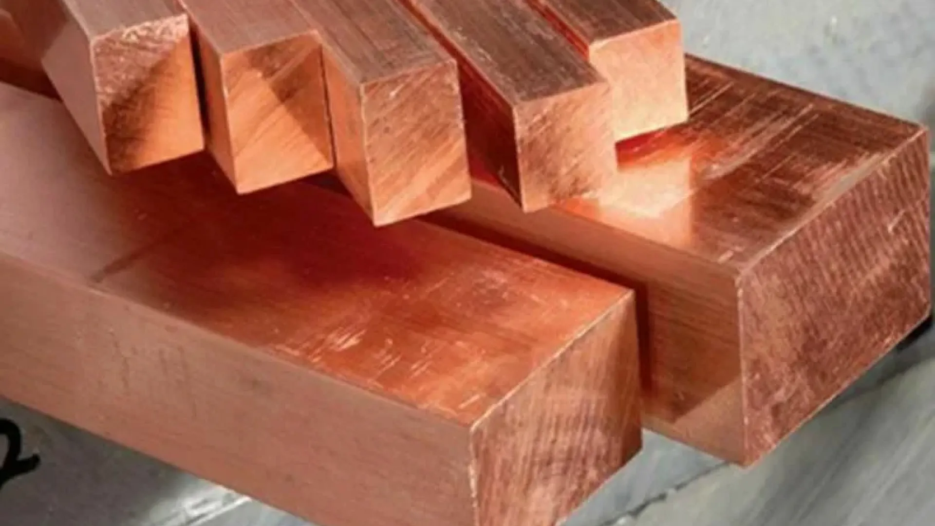 Квадрат медный 45 мм М1