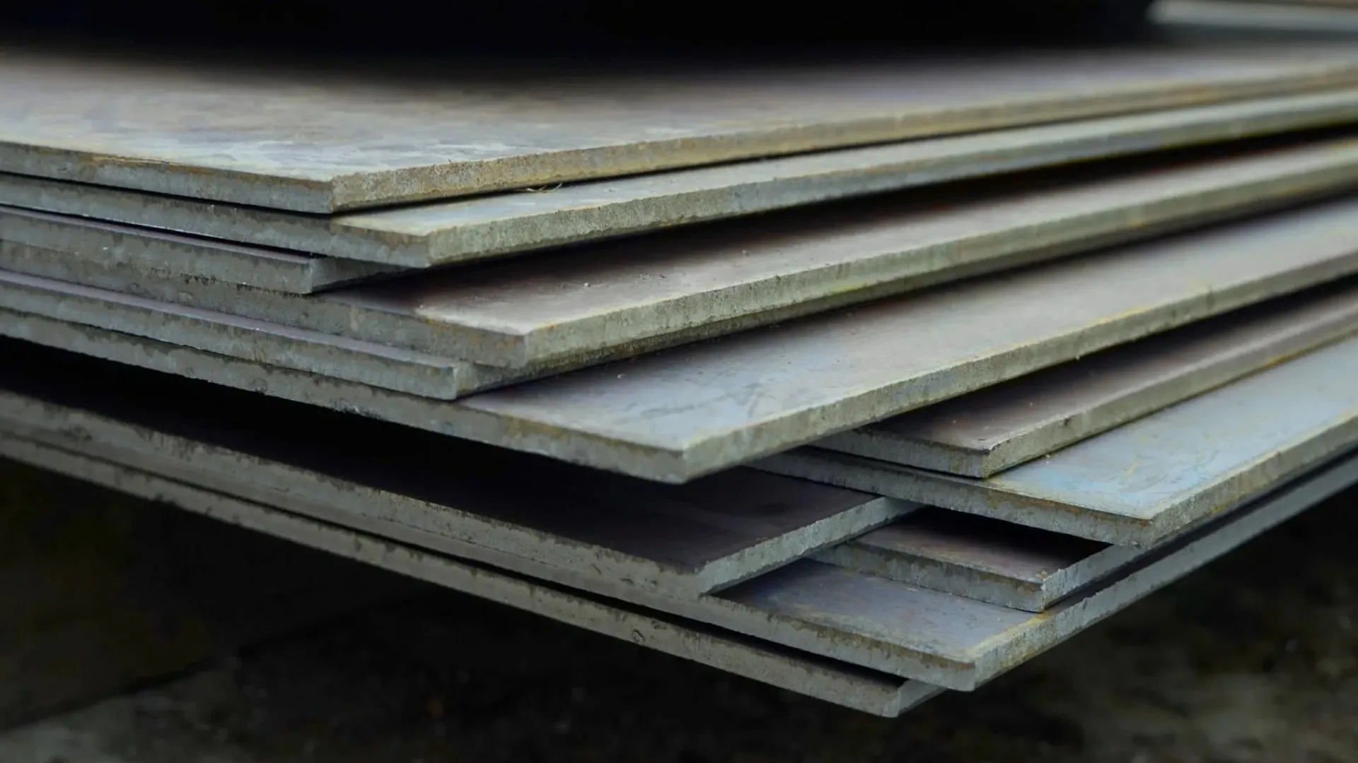 Лист горячекатаный 12ХМ 90 мм 1.13х1.28 м ГОСТ 19281-2014